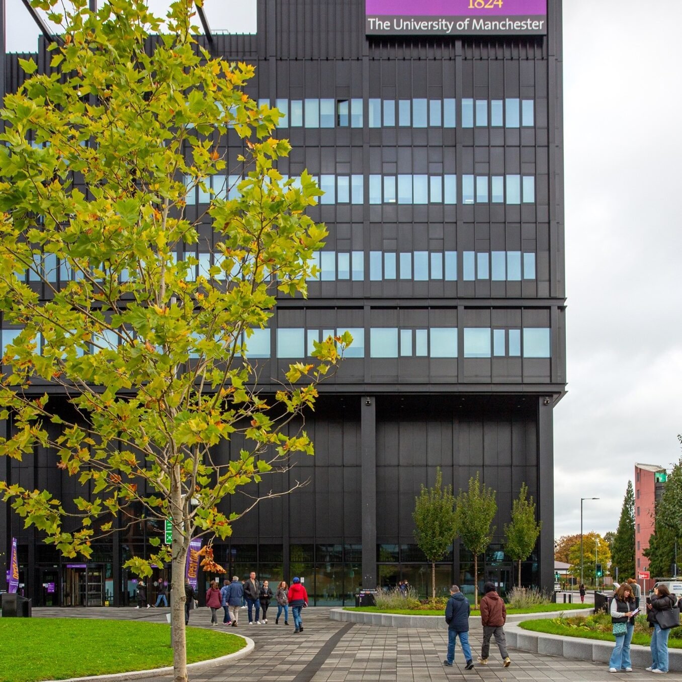 UoM10
